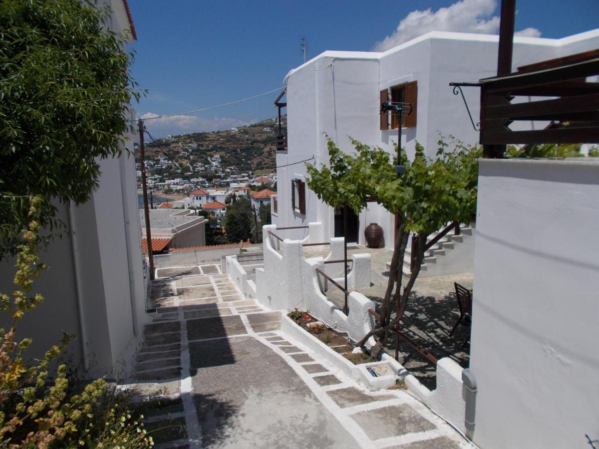 Vila Sofirene Sea View Batsíon Exteriér fotografie